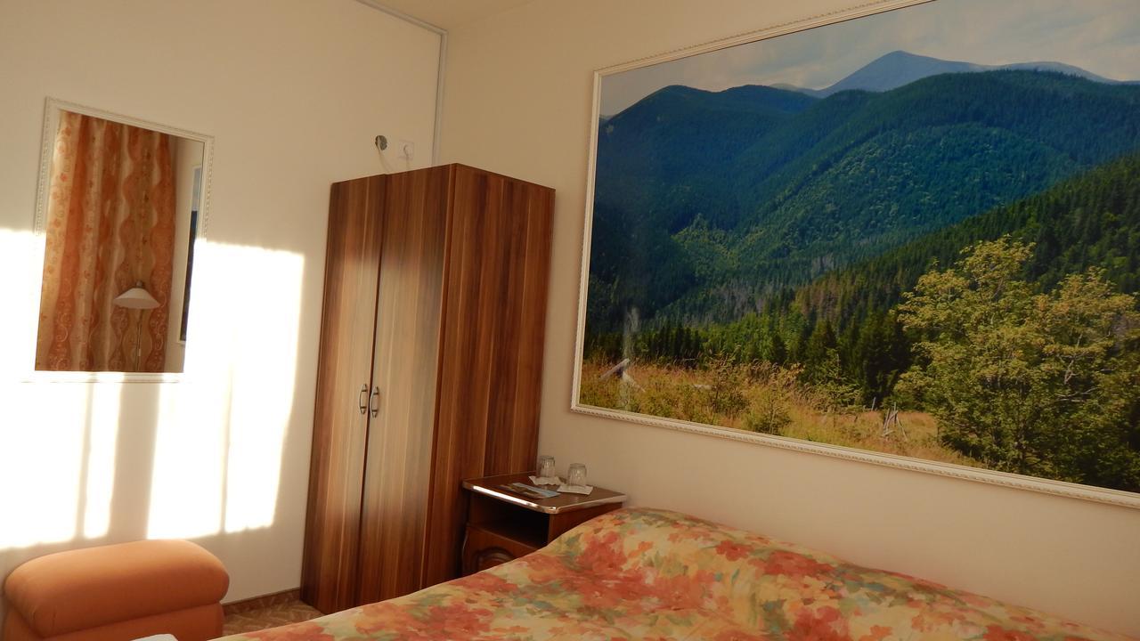 Prezident Hotel Dilove Ngoại thất bức ảnh